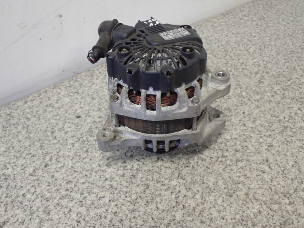 HYUNDAI i10 1.1i 07-13 ALTERNATOR 37300-02600 2/7