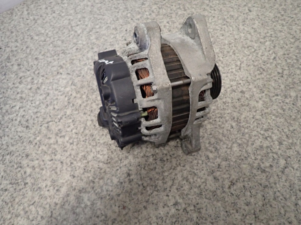 HYUNDAI i10 1.1i 07-13 ALTERNATOR 37300-02600 7/7