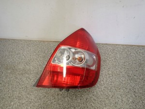 HONDA JAZZ 02-05 LAMPA TYLNA PRAWA