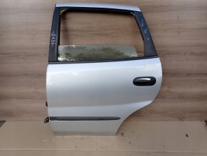 NISSAN ALMERA TINO DRZWI TYLNE LEWE KL0 2/8 MINIATURA