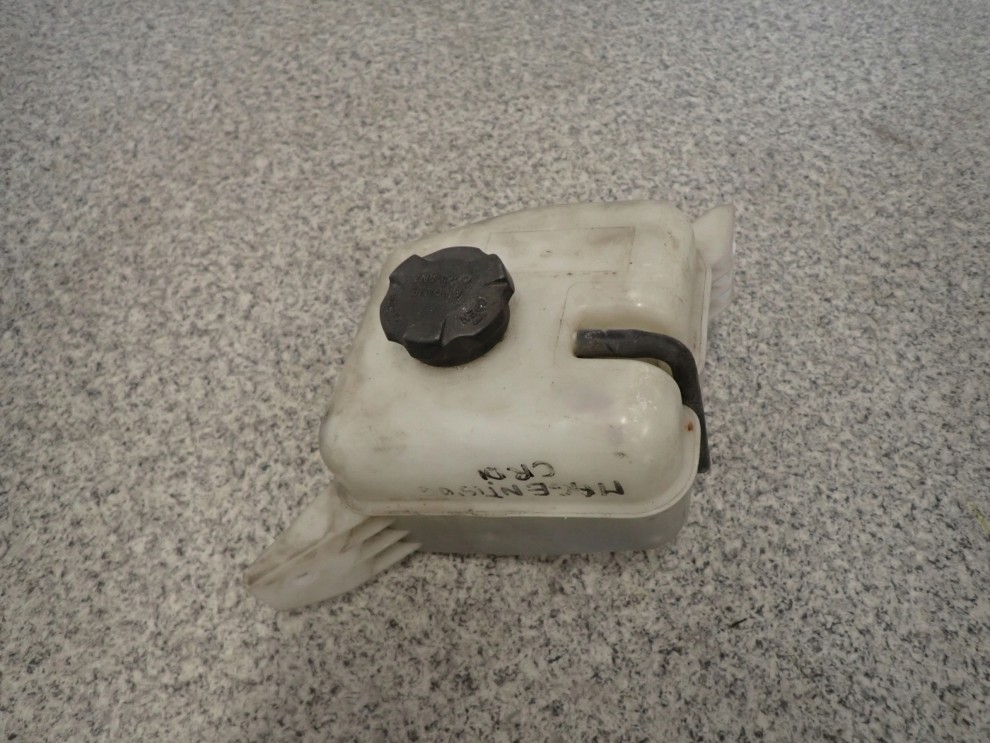 KIA MAGENTIS 05-11 CRDI ZBIORNICZEK WYRÓWNAWCZY 1/7