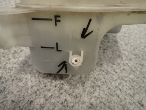 KIA MAGENTIS 05-11 CRDI ZBIORNICZEK WYRÓWNAWCZY 5/7 MINIATURA