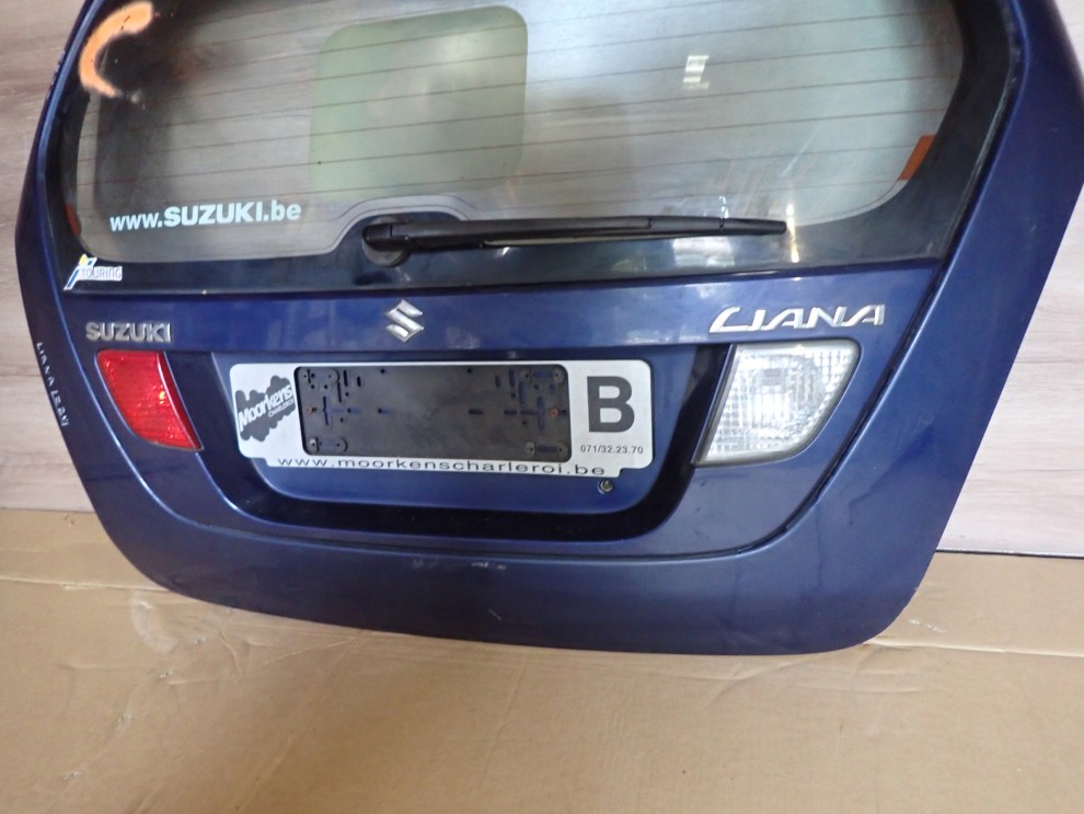 SUZUKI LIANA 04-07 KLAPA BAGAŻNIKA SZYBA Z2V 8/12