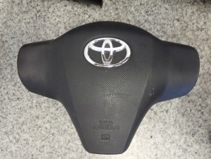 TOYOTA YARIS II 06-11 PODUSZKI POWIETRZNE EUROPA 4/8 MINIATURA