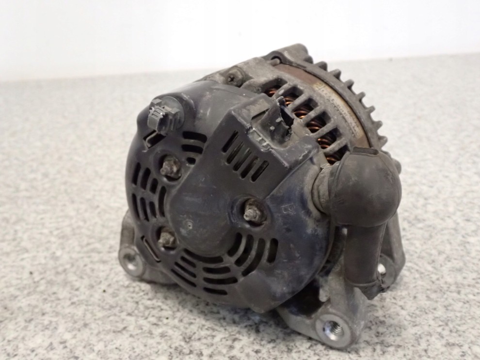 SUZUKI LIANA 04-07 1.4 DDIS ALTERNATOR 6/8