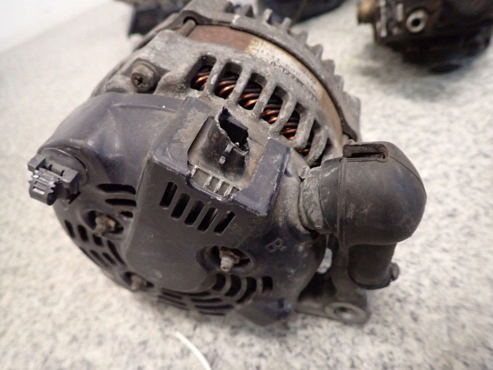 SUZUKI LIANA 04-07 1.4 DDIS ALTERNATOR 8/8