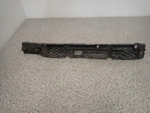 TOYOTA AURIS I 1.4 d 06-11 PLASTIK PASA MOCOWANIE 3/4 MINIATURA