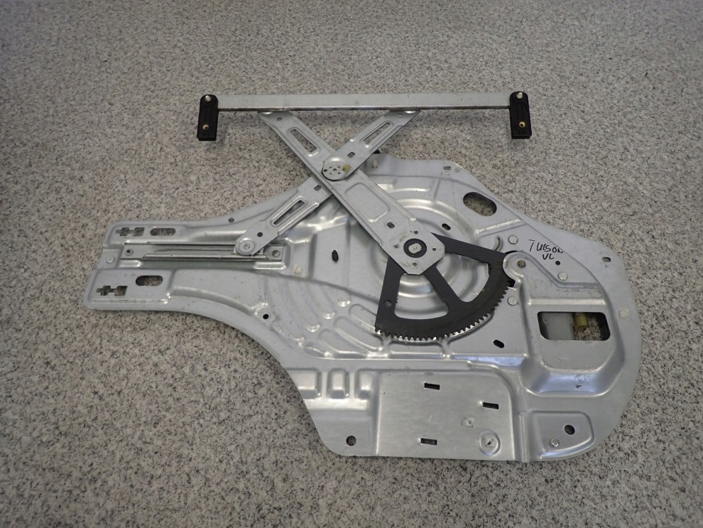 HYUNDAI TUCSON 04-09 PODNOŚNIK SZYBY PRZEDNI LEWY 2/5