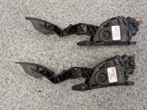 SUZUKI SX4 SEDICI 1.5 06- PEDAŁ GAZU POTENCJOMETR 6/7 MINIATURA