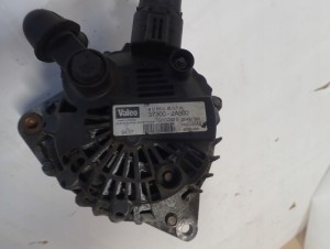 KIA CEED 1.6 CRDi 07-09 ALTERNATOR 3/4 MINIATURA