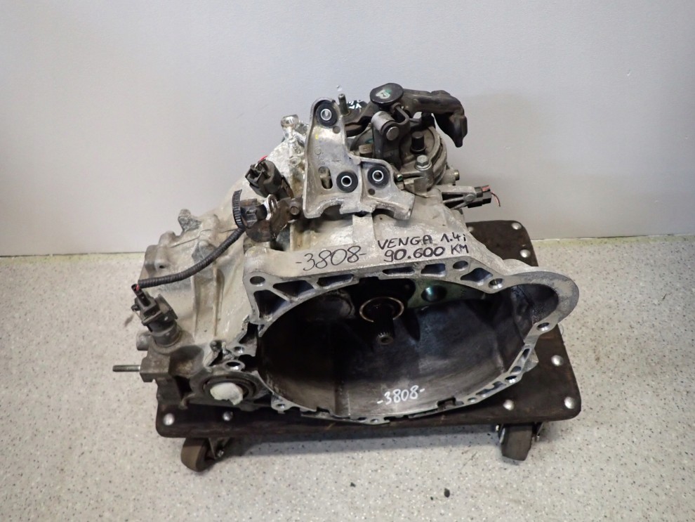 KIA VENGA 09- HYUNDAI IX20 1.4I SKRZYNIA BIEGÓW 2/11