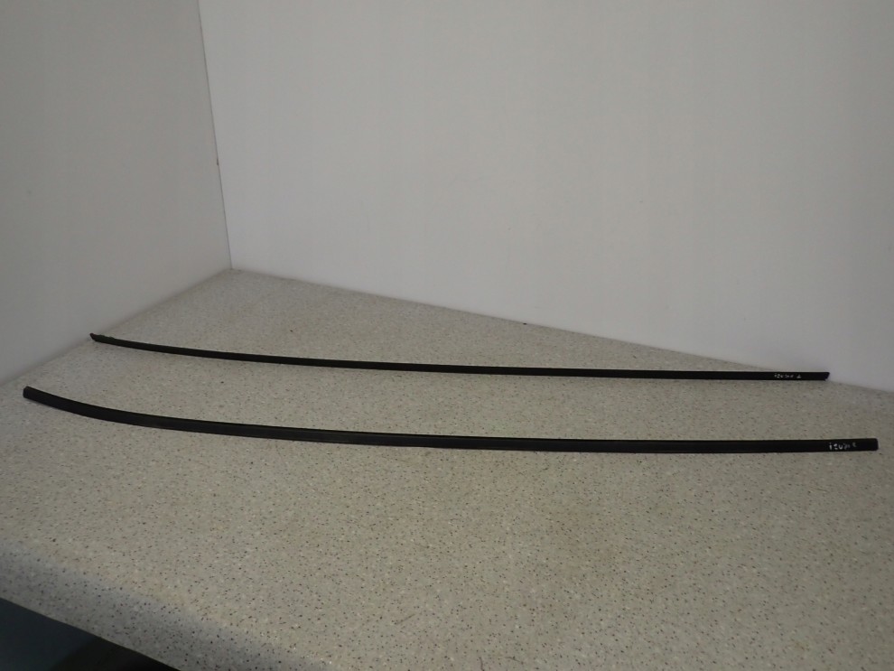 HYUNDAI i20 08-12 LISTWA DACHOWA 1/5
