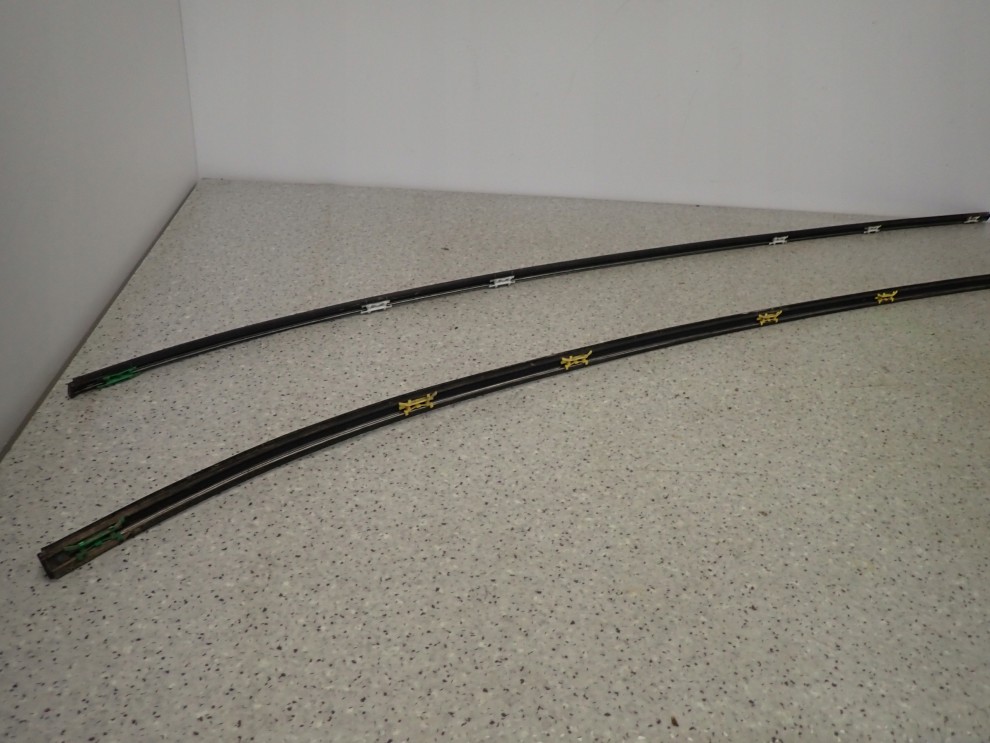 HYUNDAI i20 08-12 LISTWA DACHOWA 4/5