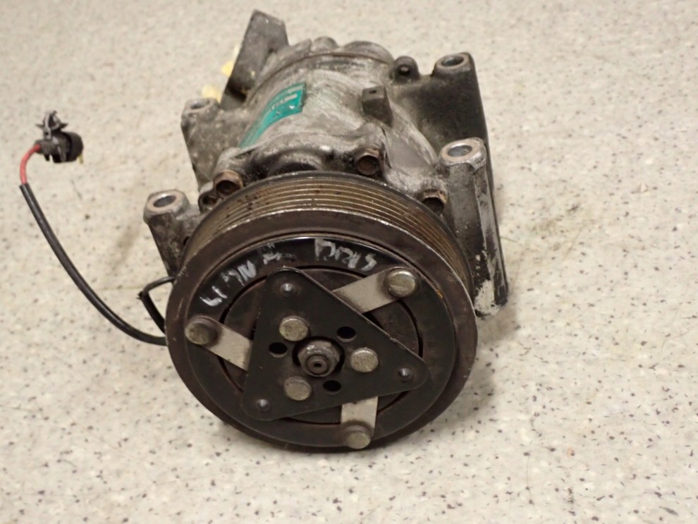 SUZUKI LIANA 04- 1.4 DDIS KOMPRESOR KLIMATYZAACJI 6/8