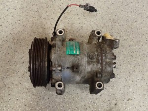 SUZUKI LIANA 04- 1.4 DDIS KOMPRESOR KLIMATYZAACJI 2/8 MINIATURA