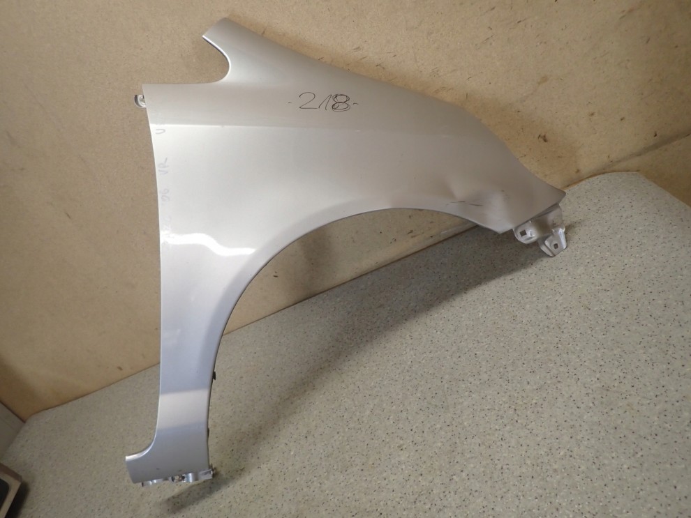 HONDA JAZZ II 06-07 BŁOTNIK PRZEDNI PRAWY LIFT 1/9