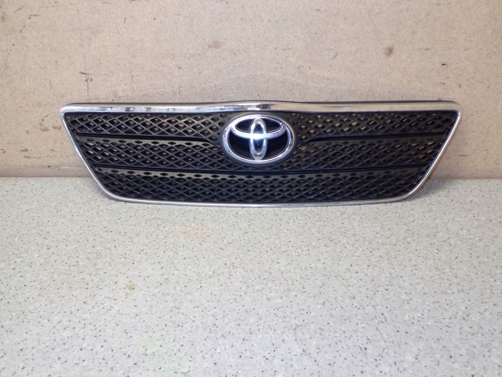 TOYOTA COROLLA E12 HATCHBACK 02-04 ATRAPA GRILL 2/6