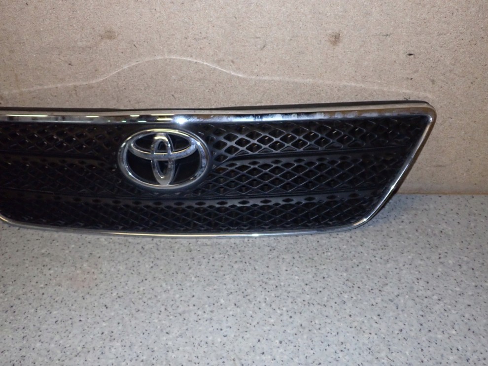 TOYOTA COROLLA E12 HATCHBACK 02-04 ATRAPA GRILL 4/6