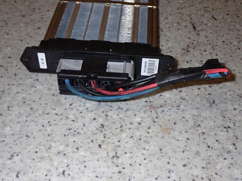 KIA SOUL I 09- NAGRZEWNICA ELEKTRYCZNA 3/3