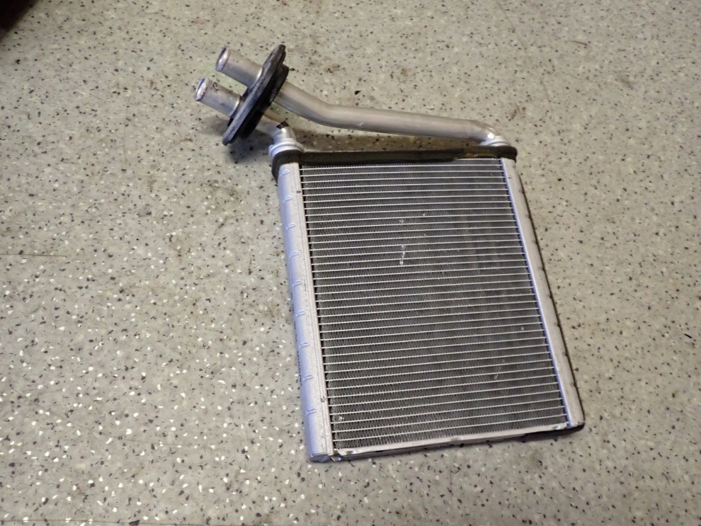 TOYOTA AURIS I 2006- NAGRZEWNICA RADIATOR 2/6