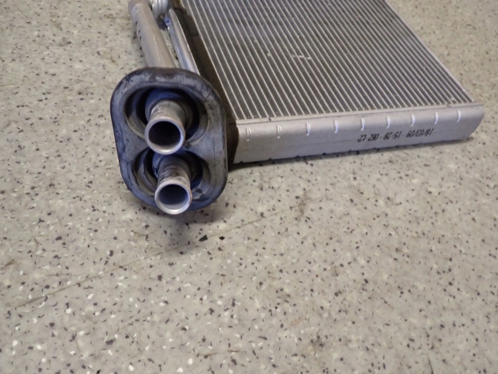 TOYOTA AURIS I 2006- NAGRZEWNICA RADIATOR 3/6