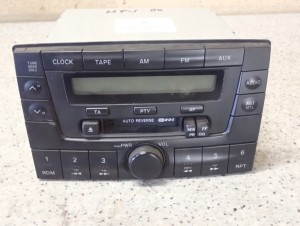 MAZDA MPV 00-06 RADIO FABRYCZNE