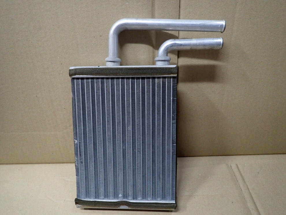 MITSUBISHI LANCER 04-08 NAGRZEWNICA RADIATOR 3/3