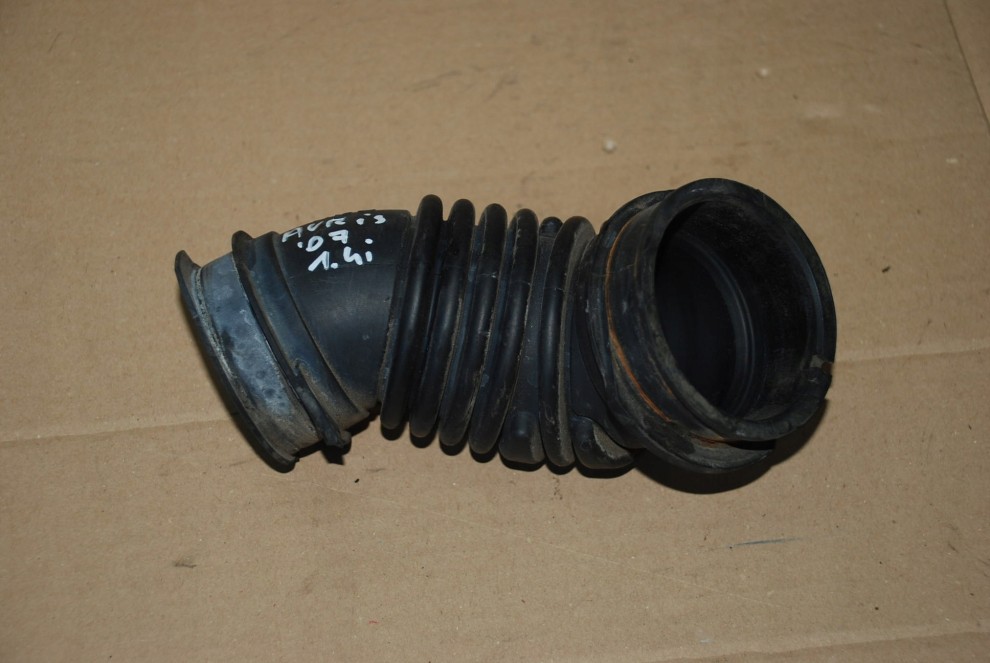 TOYOTA AURIS 1.4 VVTi 07-13 RURA DOLOTOWA 1/2