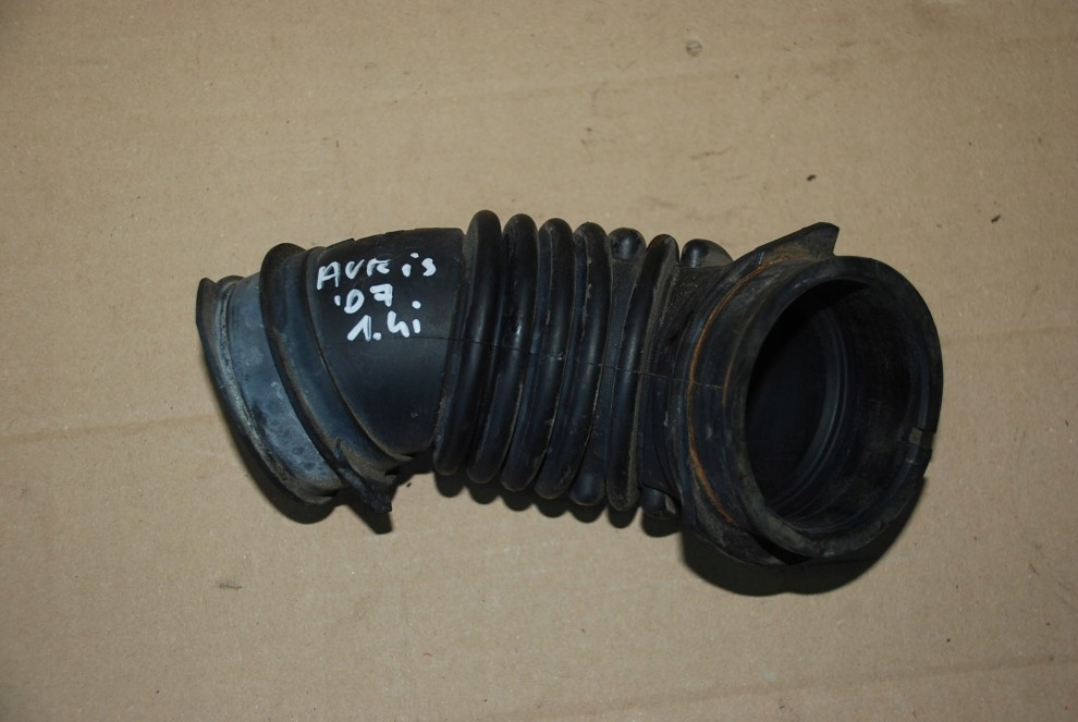 TOYOTA AURIS 1.4 VVTi 07-13 RURA DOLOTOWA 2/2