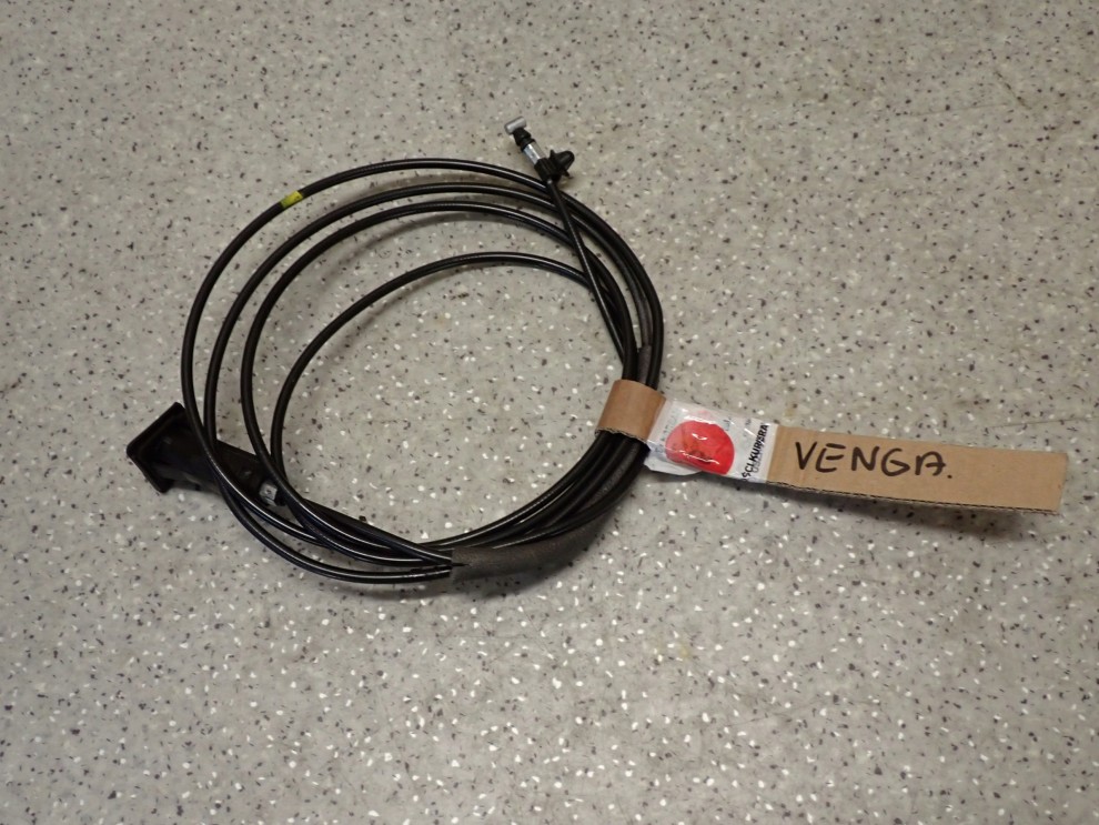 KIA VENGA 09- LINKA KLAPKI WLEWU PALIWA 1/2