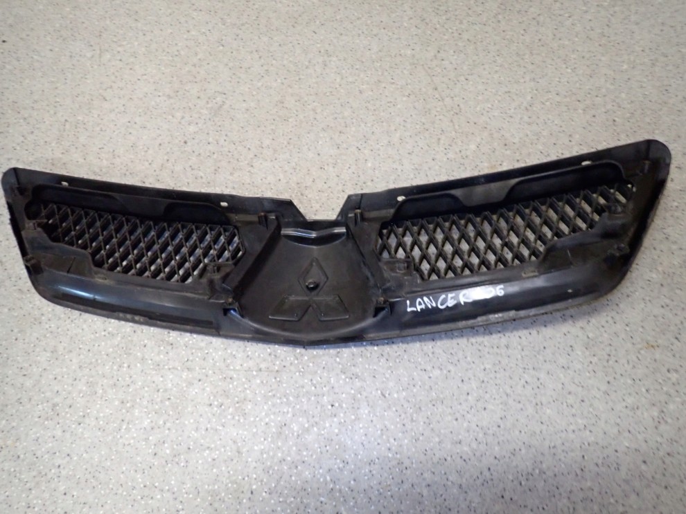 MITSUBISHI LANCER 06-07 ATRAPA GRILL A39B 8/9