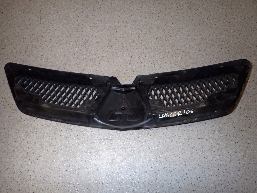 MITSUBISHI LANCER 06-07 ATRAPA GRILL A39B 9/9