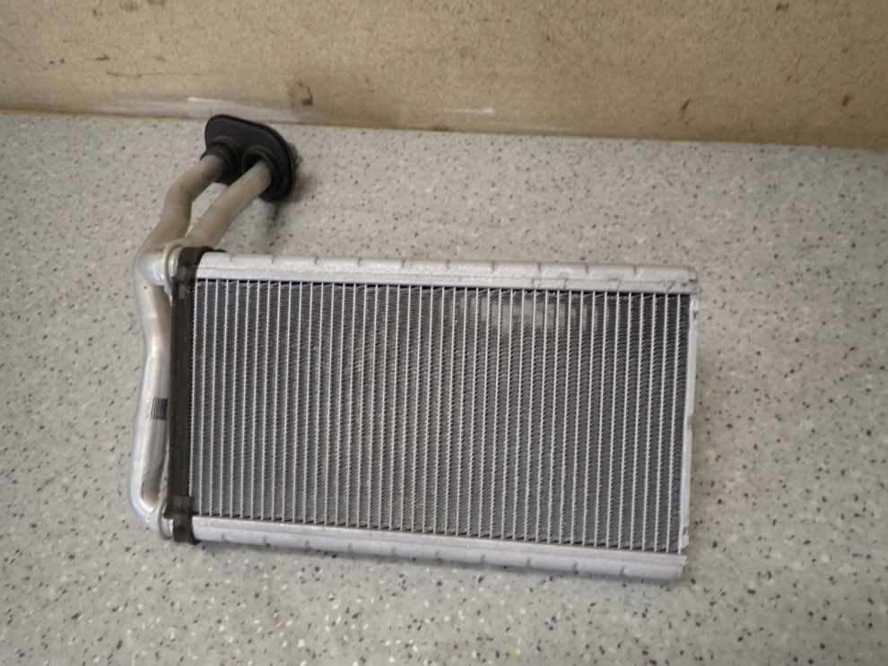 TOYOTA IQ 08- NAGRZEWNICA RADIATOR NAGRZEWNICY 4/5