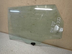 KIA CEED HB 06-12 SZYBA DRZWI TYLNYCH LEWYCH 3/3 MINIATURA