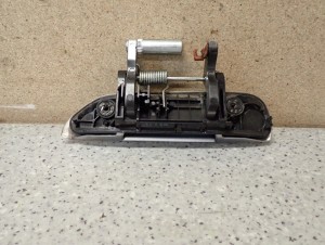 HONDA JAZZ III 08-14 KLAMKA TYLNA PRAWA NH700M 4/5 MINIATURA