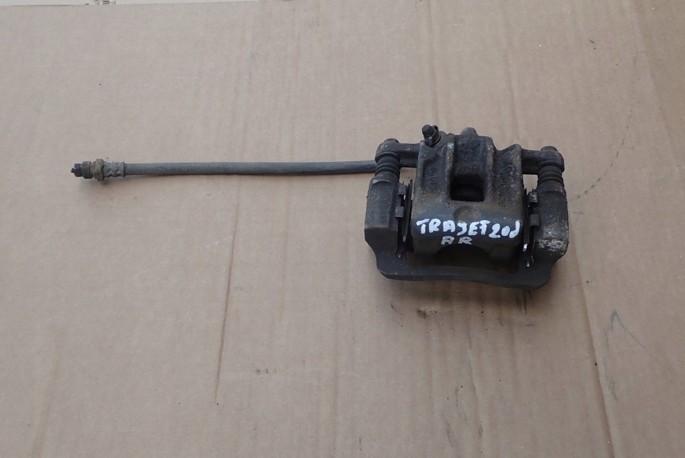 HYUNDAI TRAJET ZACISK HAMULCOWY TYLNY PRAWY 4/6