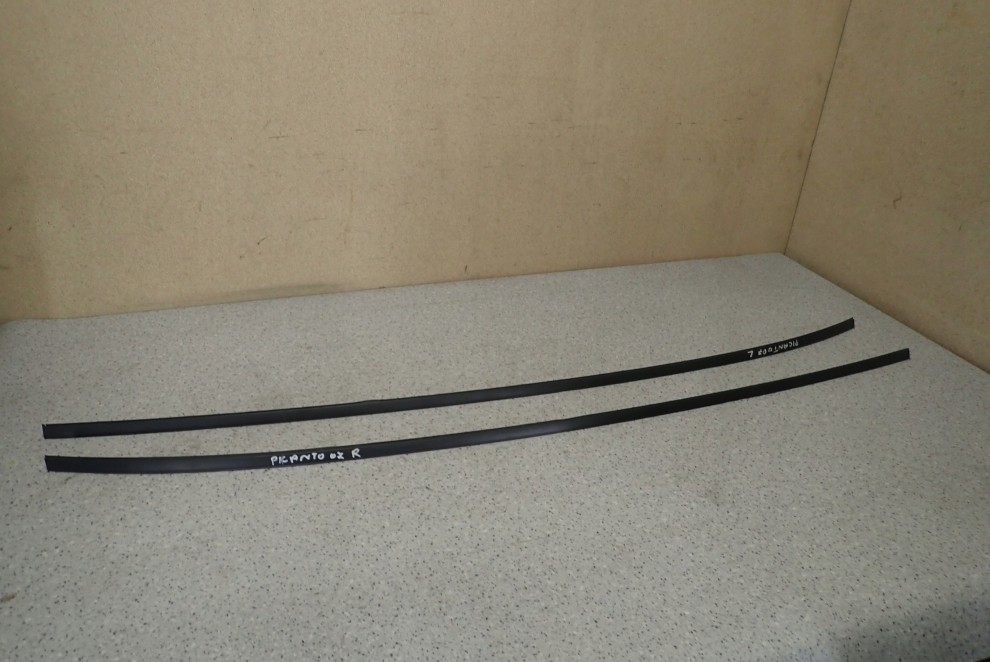 KIA PICANTO 04-11 LISTWA DACHOWA 1/6