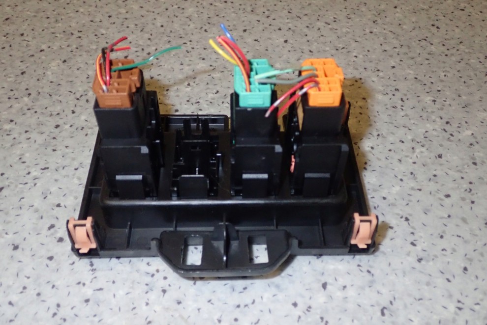 SUZUKI SWIFT MK7 10- PRZYCISK SPRYSKIWACZY LAMP 2/3