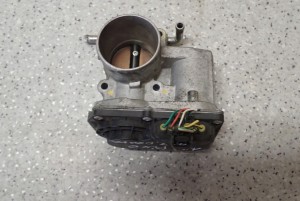 SUZUKI ALTO NISSAN PIXO 1.0 PRZEPUSTNICA POWIETRZA 2/5 MINIATURA