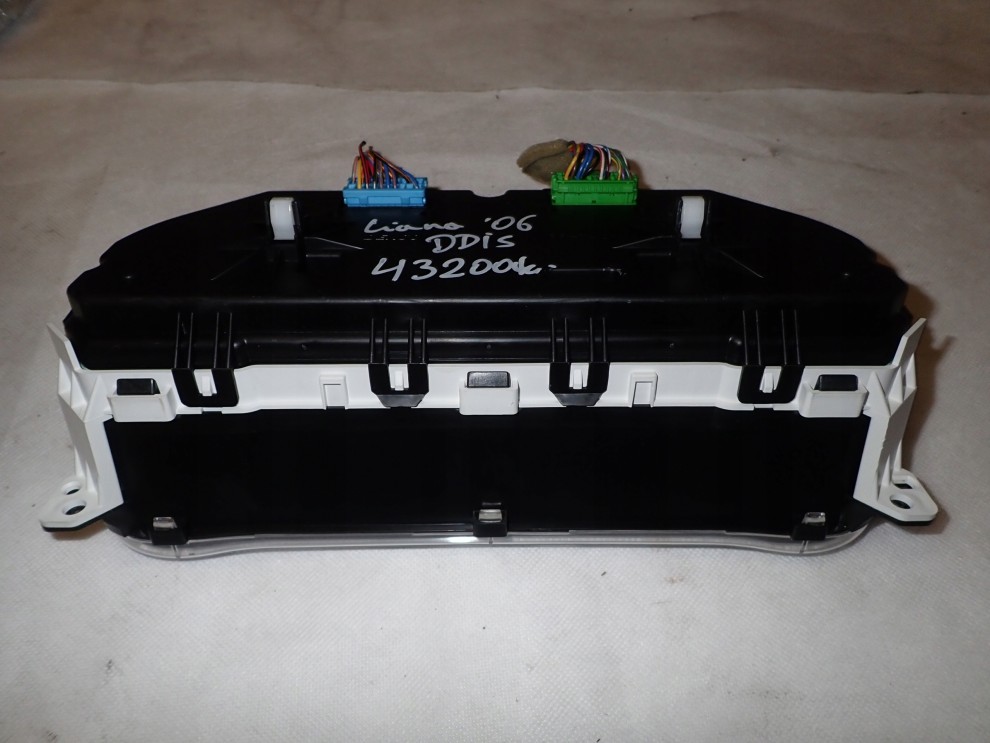 SUZUKI LIANA 04-07 1.4 DDIS ZEGARY LICZNIK 4/5