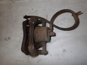 SUZUKI GRAND VITARA 06- 1.6 ZACISK PRZEDNI PRAWY 3/4 MINIATURA