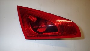 MITSUBISHI COLT 3d 04-09 LAMPA TYLNA LEWA W KLAPĘ