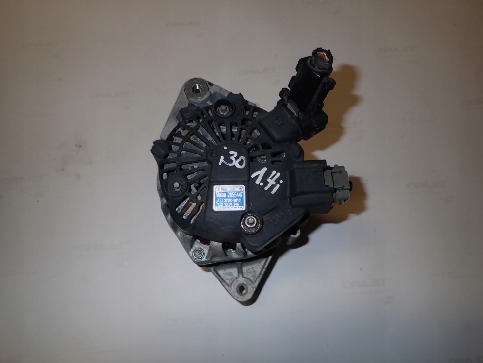 HYUNDAI I30 06-12 1.4 BENZ ALTERNATOR 37300-2B101 3/6