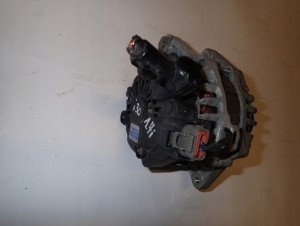 HYUNDAI I30 06-12 1.4 BENZ ALTERNATOR 37300-2B101 2/6 MINIATURA