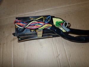 KIA SORENTO I 02-06 PANEL STEROWANIA SZYBAMI SZYB 4/4 MINIATURA