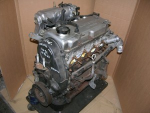 MITSUBISHI CARISMA 95-98 1.6 4G92 SILNIK