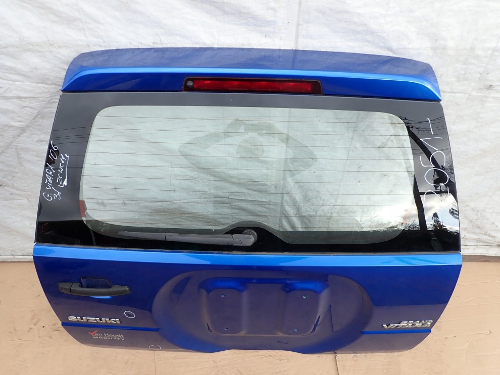 SUZUKI GRAND VITARA 06- KLAPA BAGAŻNIKA SZYBA TYŁ 6/8