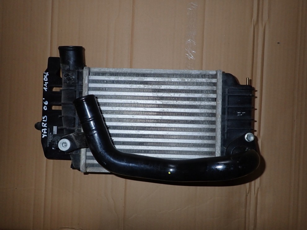 TOYOTA YARIS II 06- CHŁODNICA INTERCOOLER 1.4 D4D 1/3