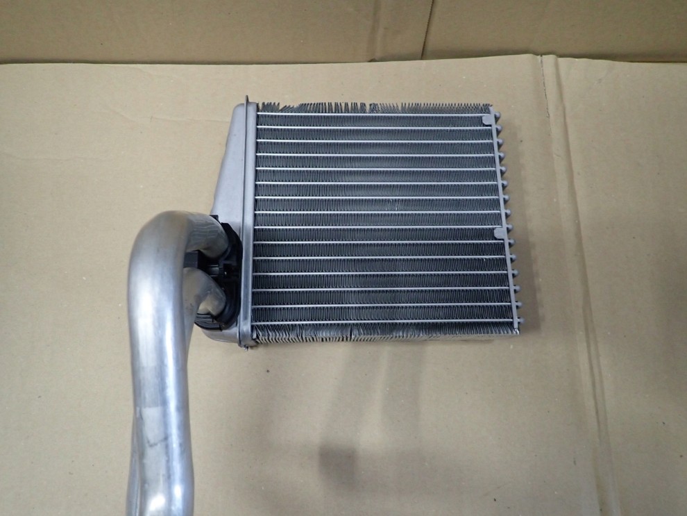 NISSAN NOTE 06-10 E11 NAGRZEWNICA 3/6