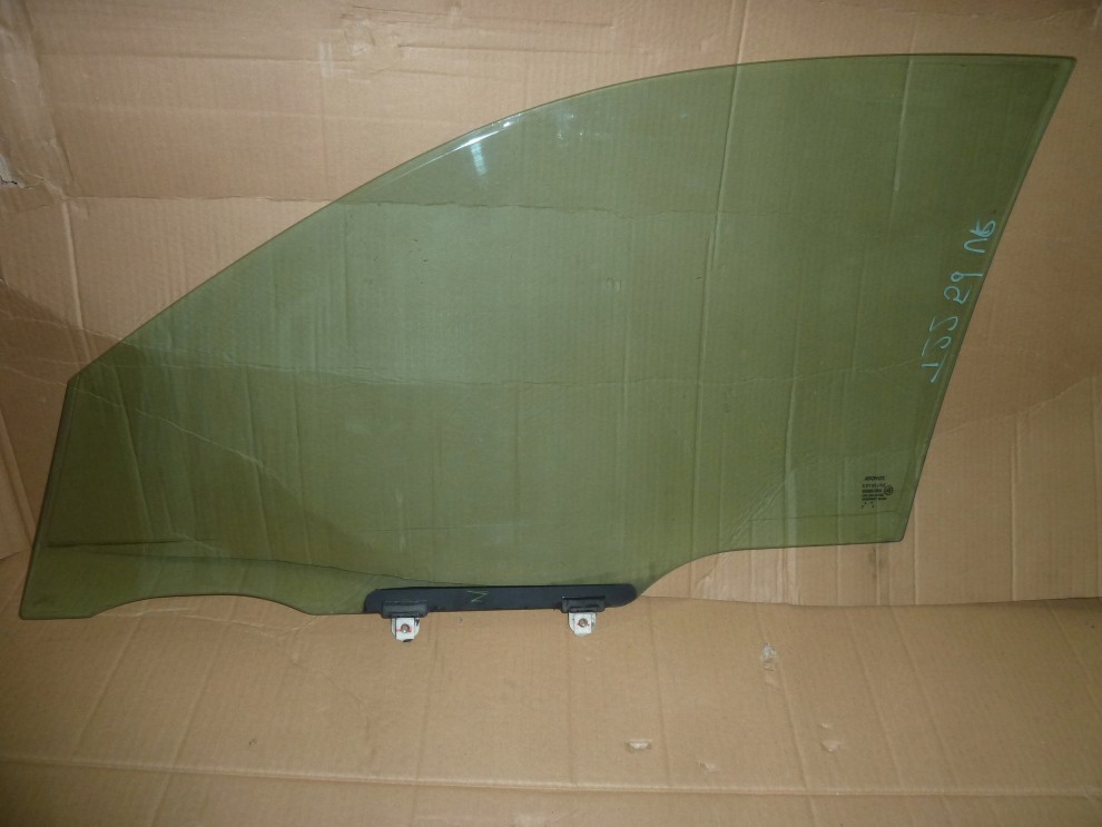 TOYOTA AVENSIS T22 98-02 SZYBA DRZWI PRAWA PRZÓD 3/3